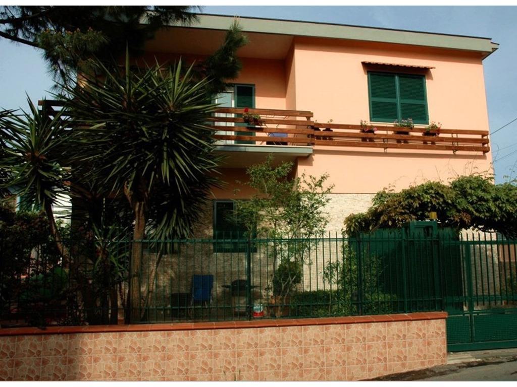 Casa Vacanze Il Gatto Rosso Trecase Εξωτερικό φωτογραφία